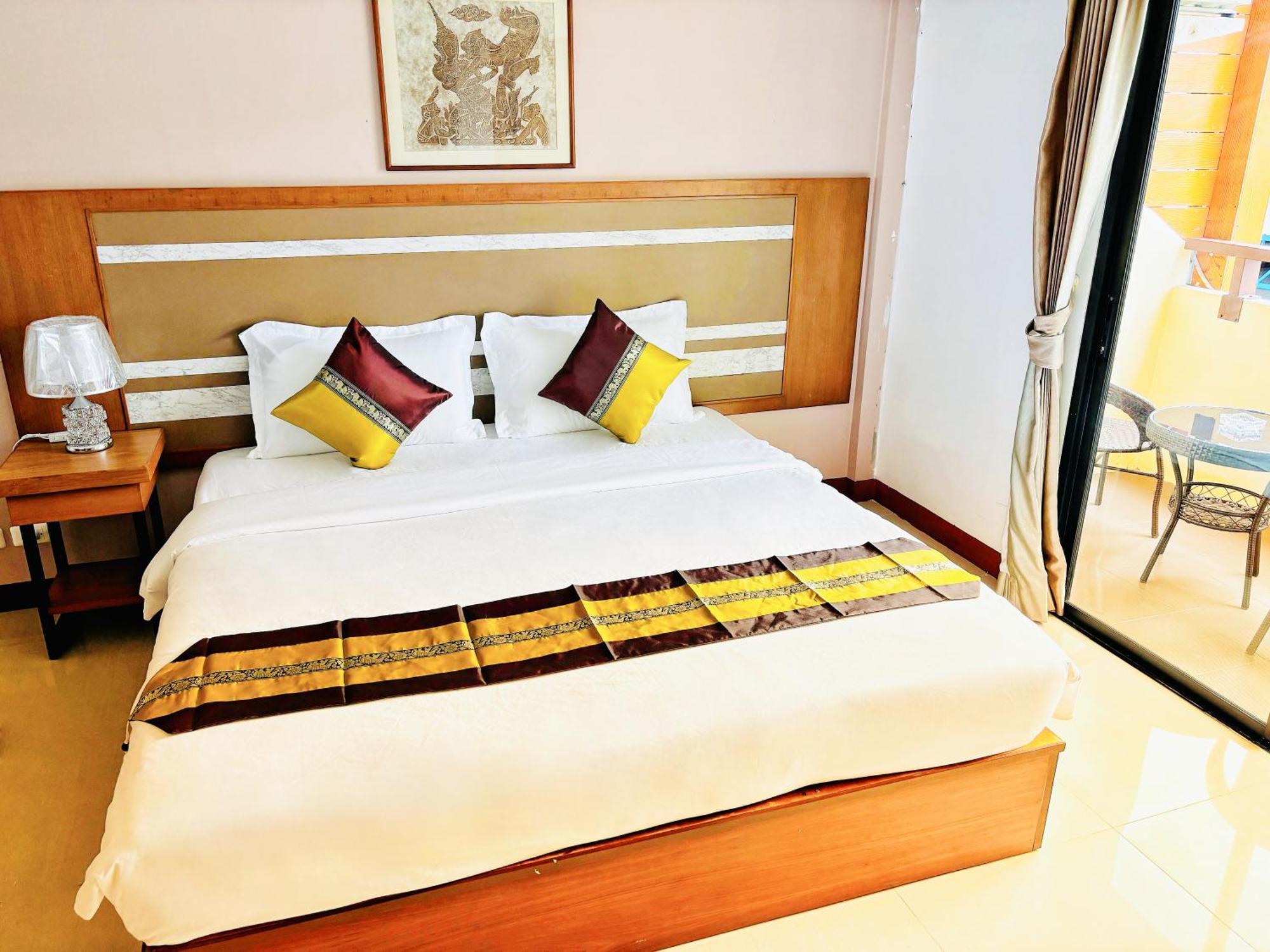 Patong Pool House Lejlighedshotel Eksteriør billede