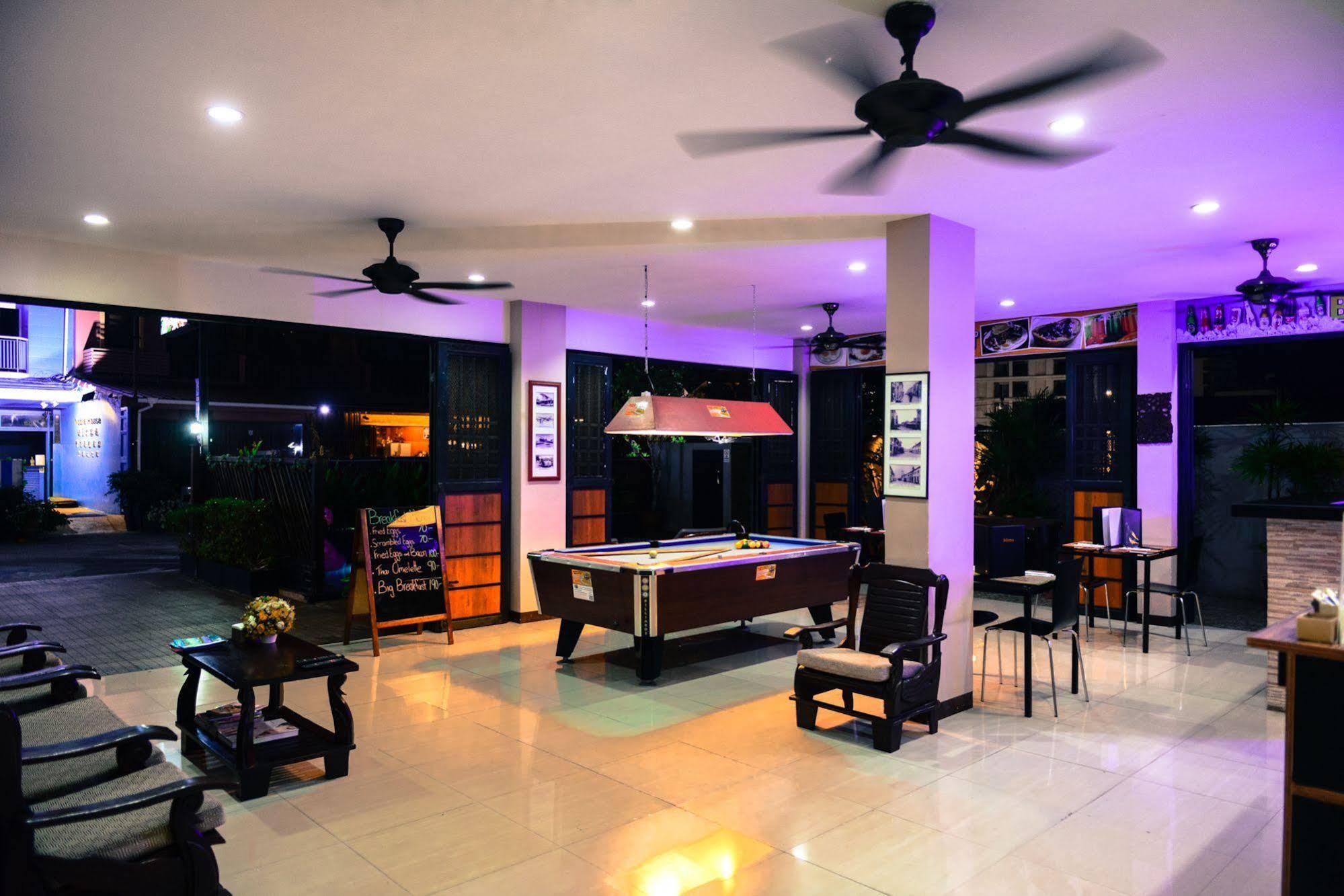 Patong Pool House Lejlighedshotel Eksteriør billede